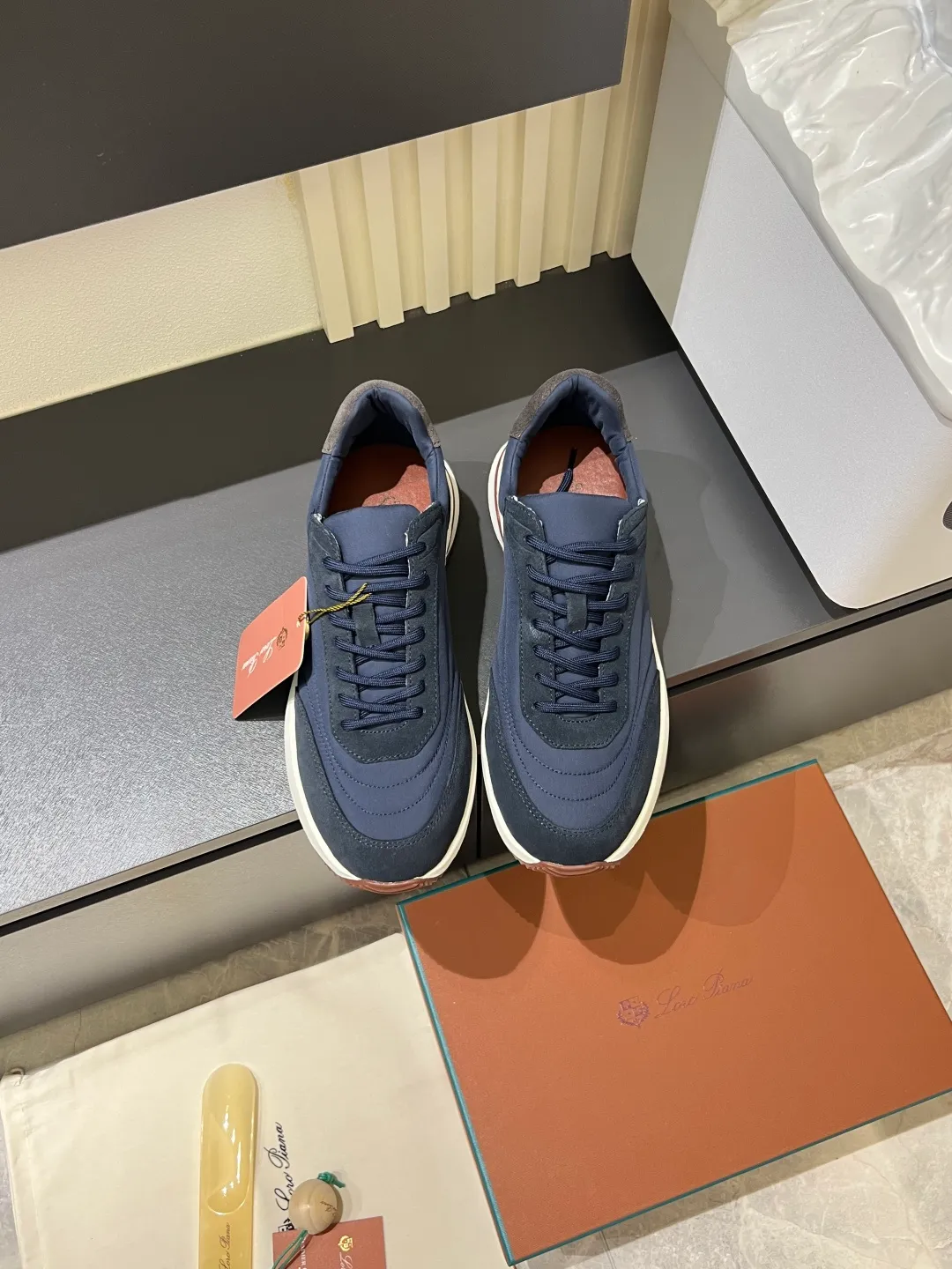 Men's men's shoes 💰p480Loro Men's men's shoes 💰piana niche Loro classic jogging shoes, men's lace-up casual shoes and sneakers, high-quality lightweight and comfortable fabrics, suitable for outdoor leisure, the color scheme is young and energetic, and it looks great with sportswear or casual suits! Size: 38-44 (45 customized)